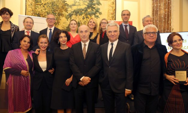 Jesús Cimarro y Cayetana Guillén Cuervo presiden la gala de las Medallas de Oro de la Academia y Distinción de Honor