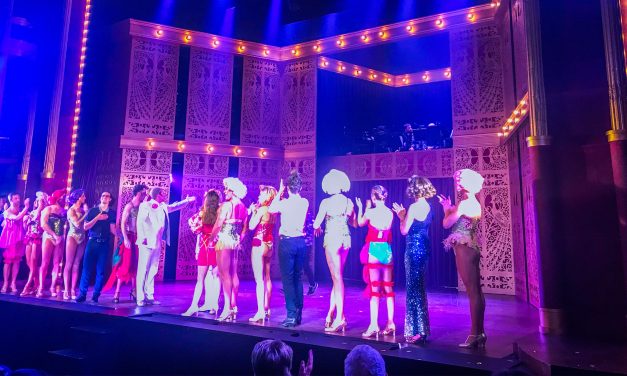 “La jaula de las locas”: la importancia de “hacer el humor”