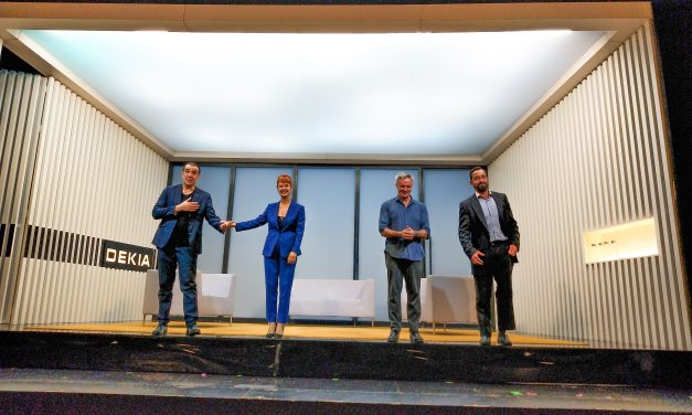 <strong>‘El método Grönholm’: máquinas de hacer dinero en una esclavitud contemporánea</strong>