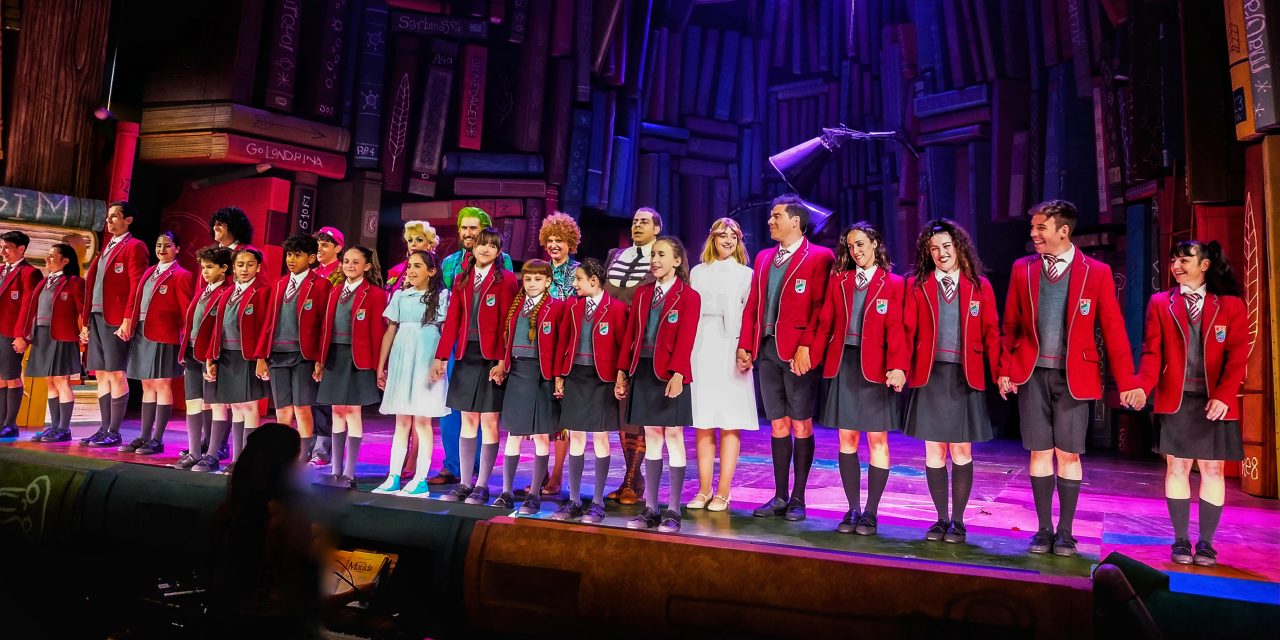 ‘Matilda’: escapistas de la realidad en un musical también y sobre todo para adultos